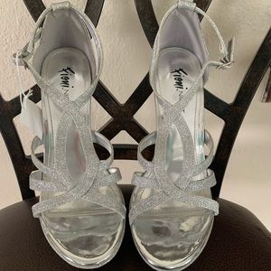Fioni Night - Silver glitter strapped heel.